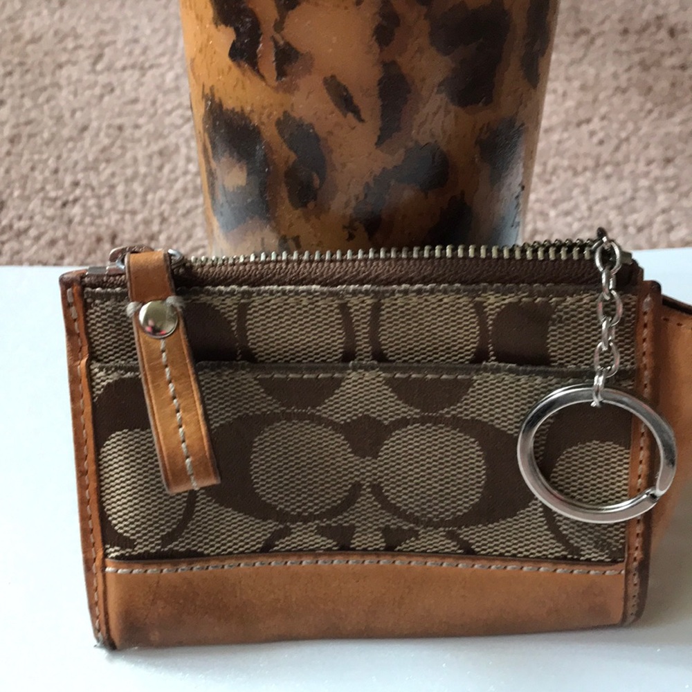 Coach coin, credit cards and key purse
